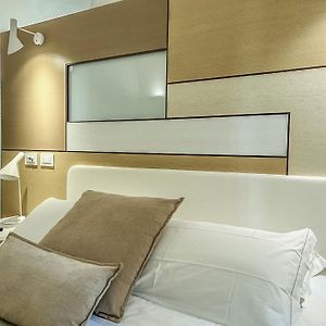 Santacroce Luxury Rooms